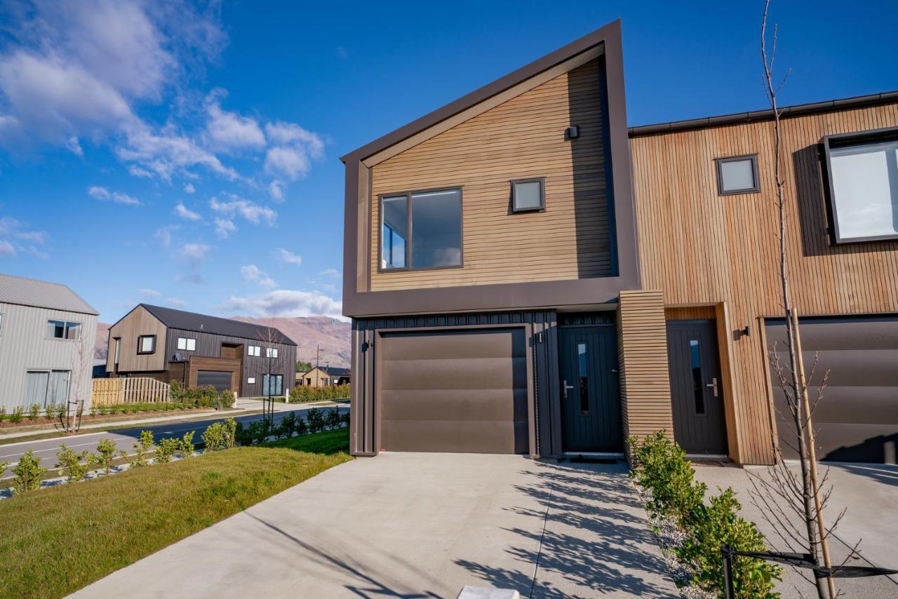 Wanaka Wonder - Wanaka Holiday Home Eksteriør billede